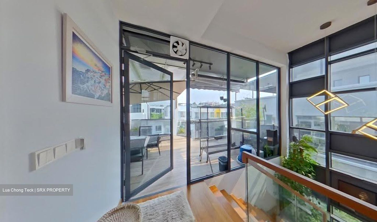 Alana (D28), Terrace #614352591